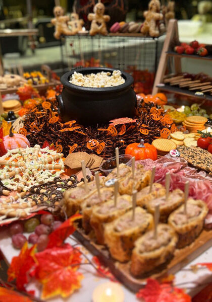 Little-pennys-kitchen-halloween-table